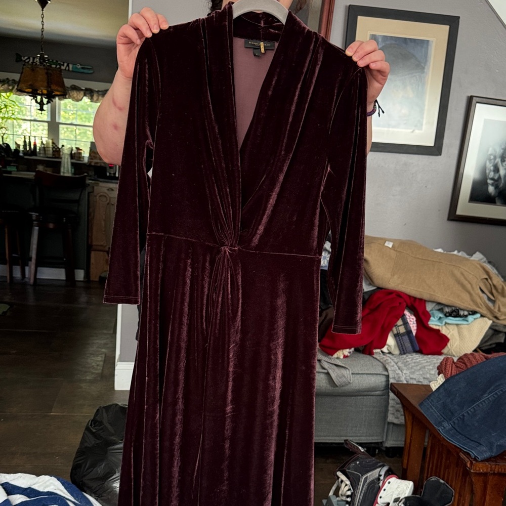 Donna Karan Deep Burgundy Velvet Robe
